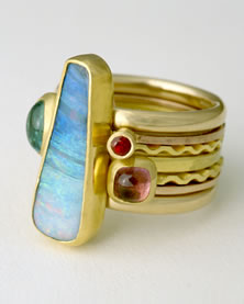 'Stacking Ring with Opal' in 18K gold with boulder Opal